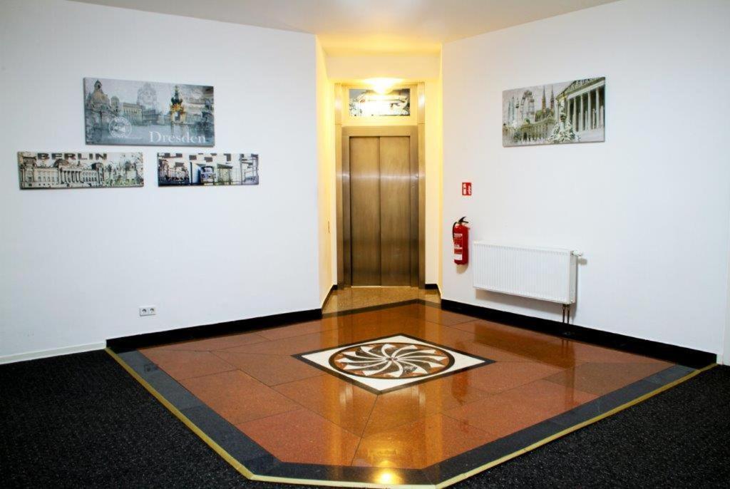 Hotel Karlshorst Berlin Exterior photo